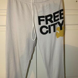 White Free City's with Yellow Bird